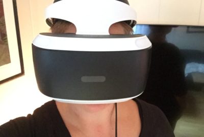 Synne med VR utstyr.